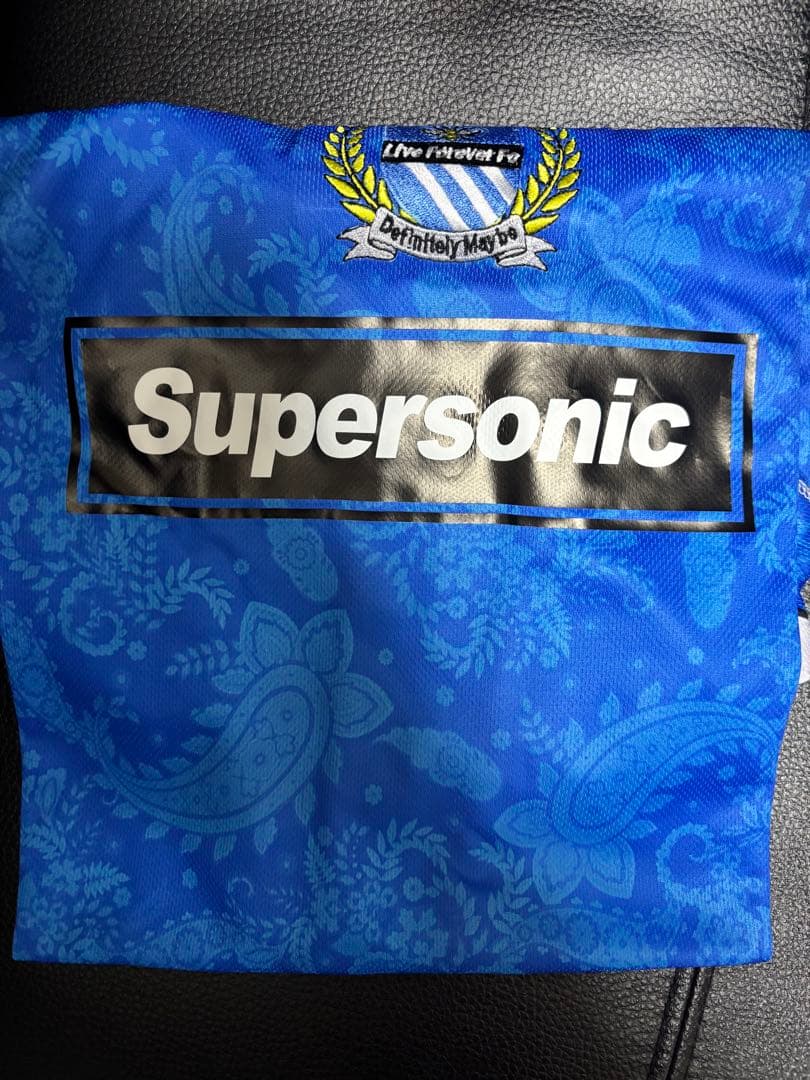 ウェア oasis Supersonic 94 LIVE FOREVER FC