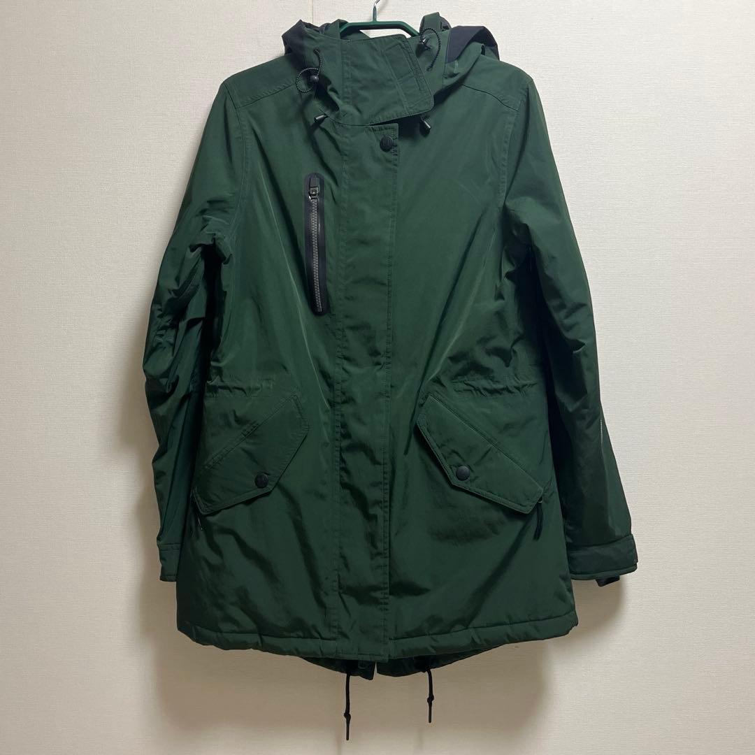 HOLDENスノーボードジャケット