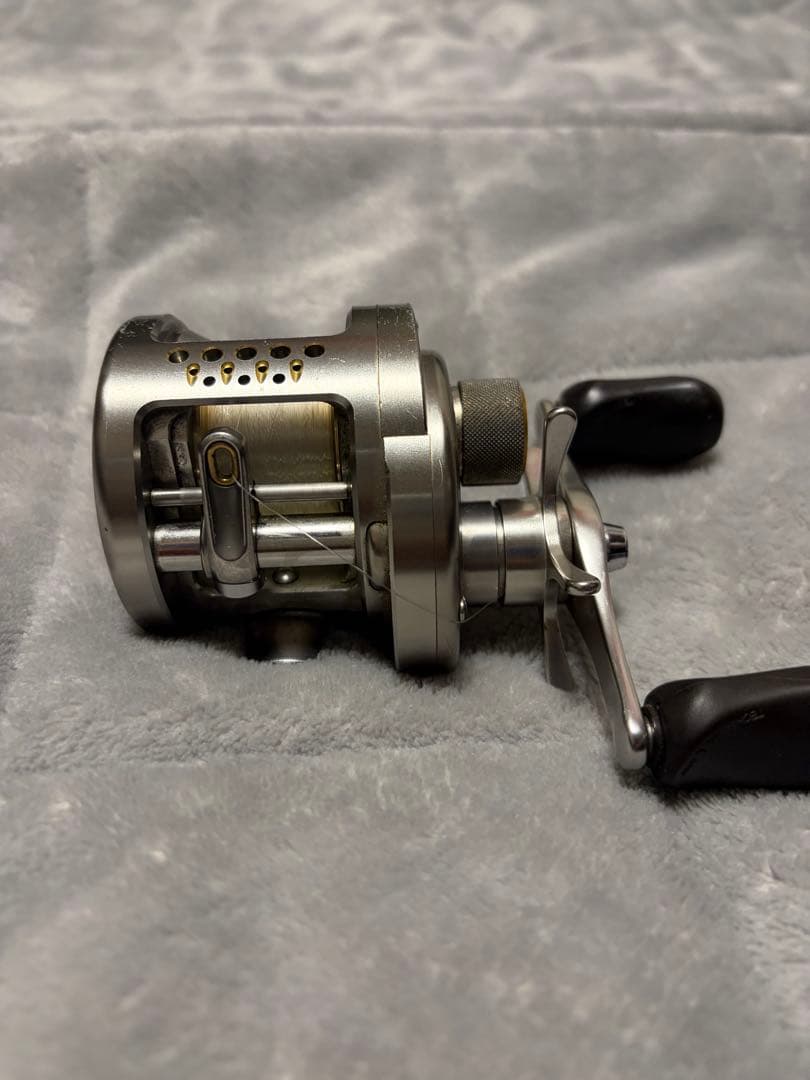 SHIMANO カルカッタ コンクエスト DC