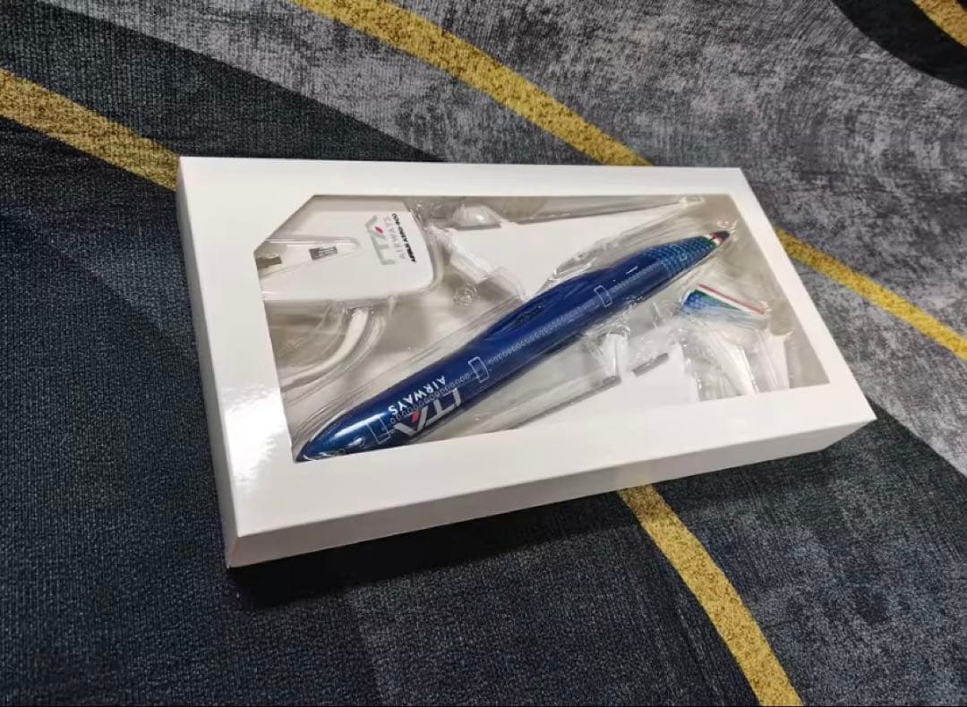 ITA Airways 1:200 エアバスA350-900 ダイキャストモデル