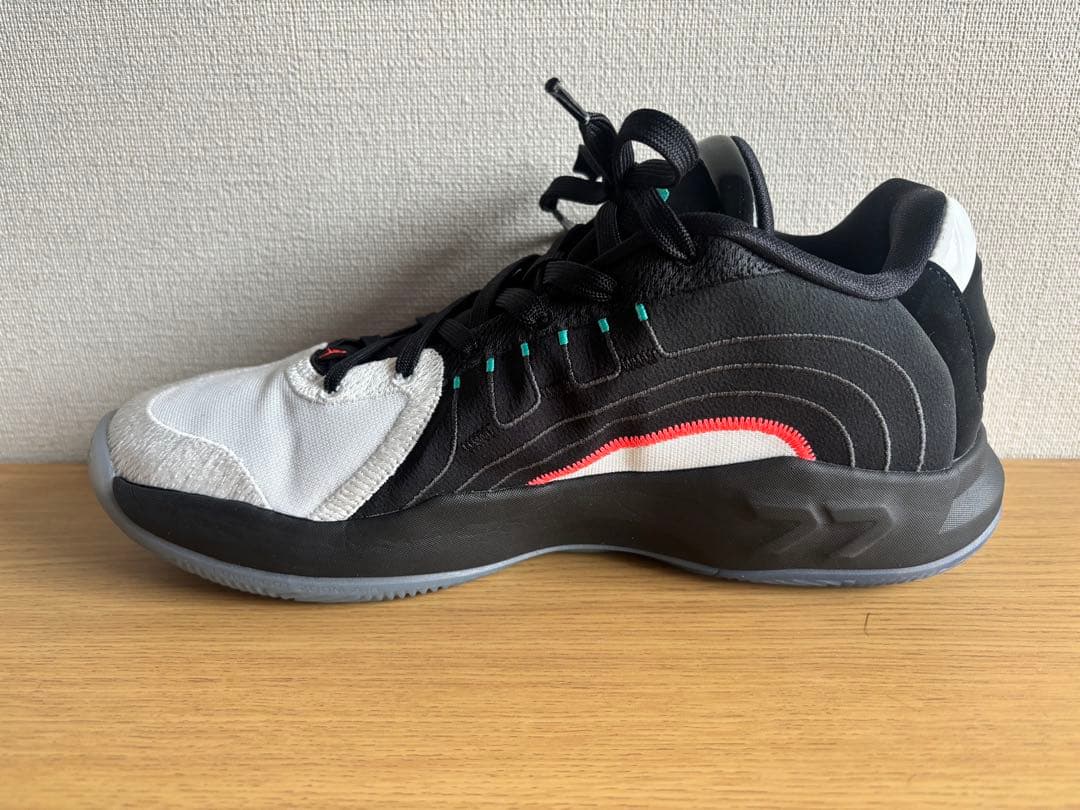 27cm ルカ4 LUKA JORDAN NIKE