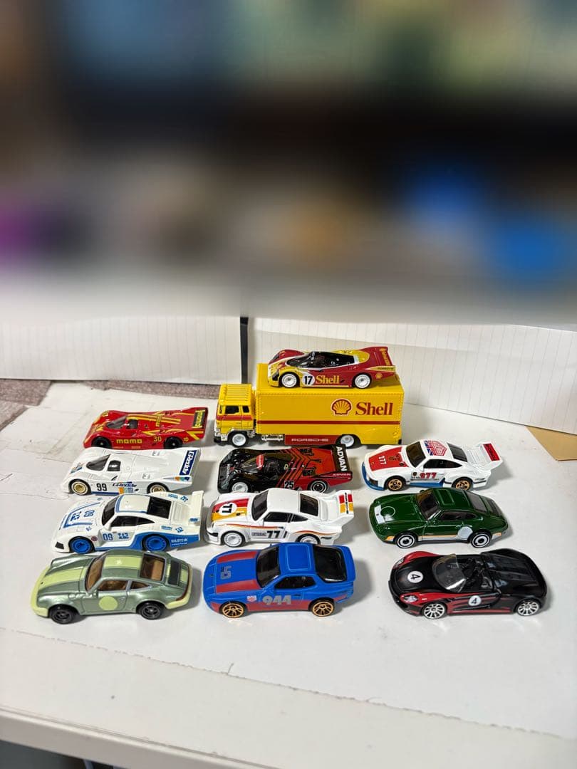 ホットウィールミニカー ポルシェレースカー 12台セット