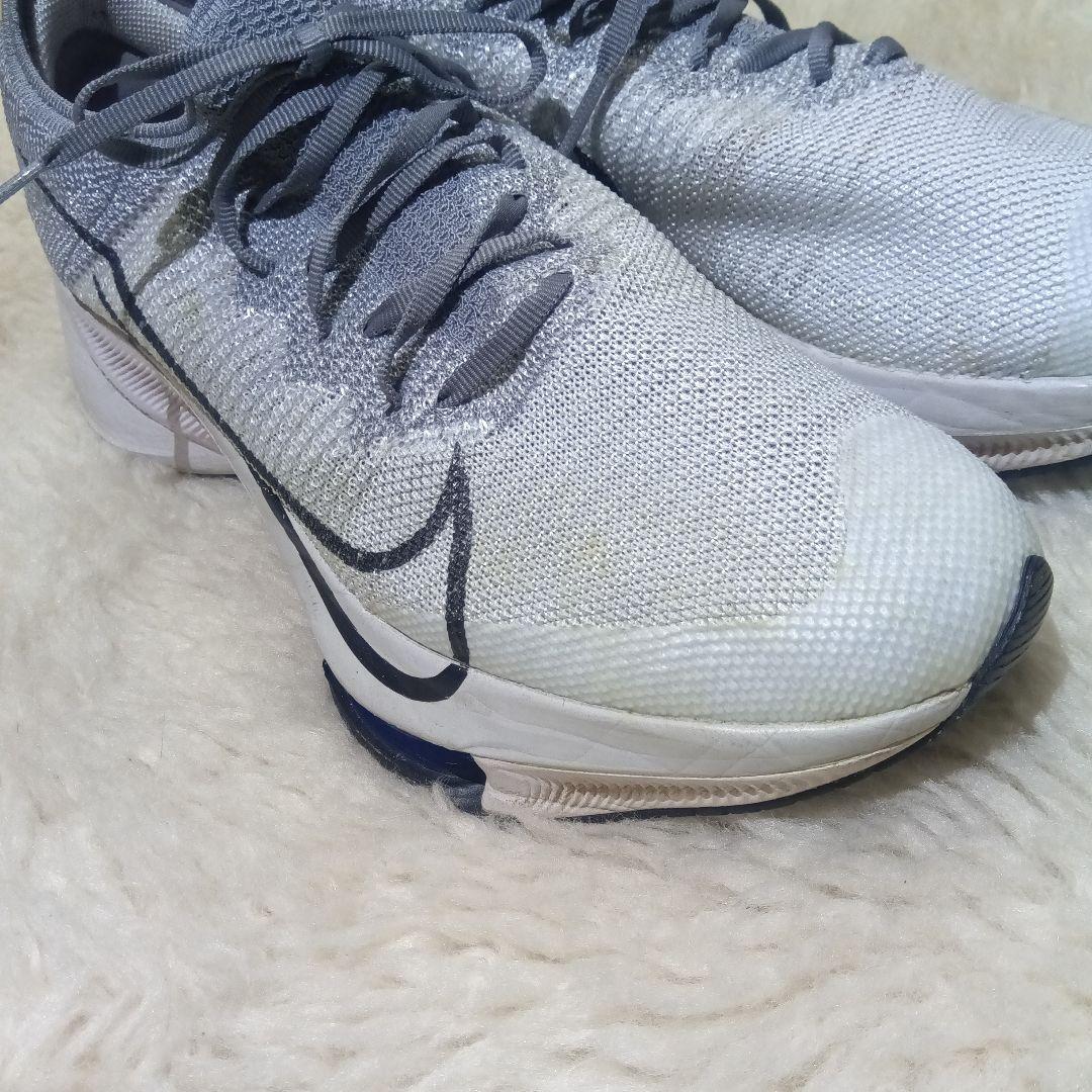 美品　NIKE エアズームテンポネクスト % ランニングシューズ 26.5