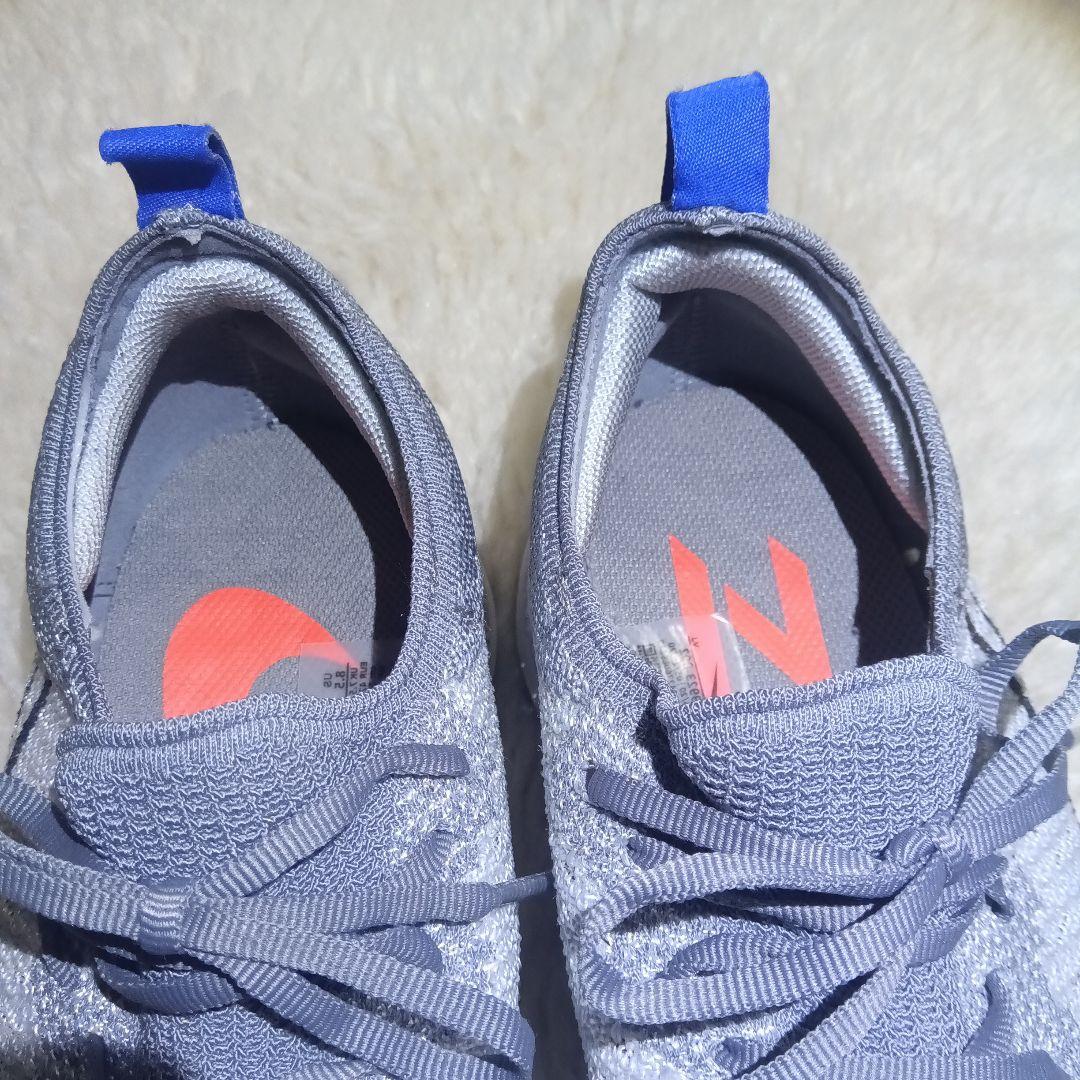 美品　NIKE エアズームテンポネクスト % ランニングシューズ 26.5