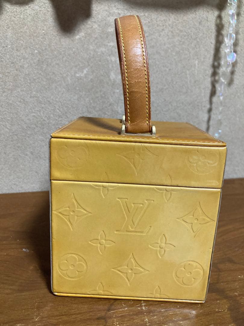 Louis Vuitton ノベルティボックス