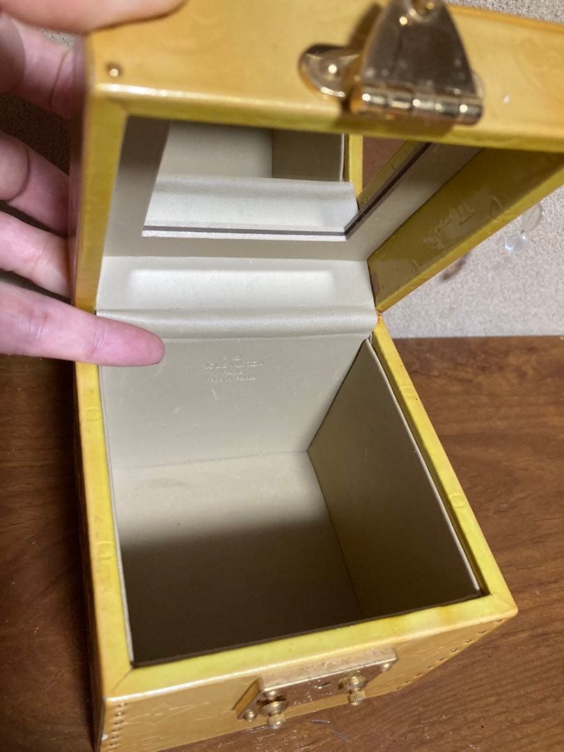 Louis Vuitton ノベルティボックス