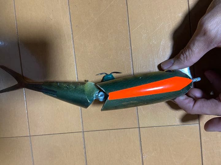 MSスラマー Ｌサイズ　9インチ　ビックベイト　ウッドルアー