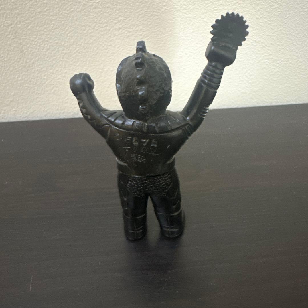 ノコギリトカゲ　仮面ライダーv3 ポピー　レア