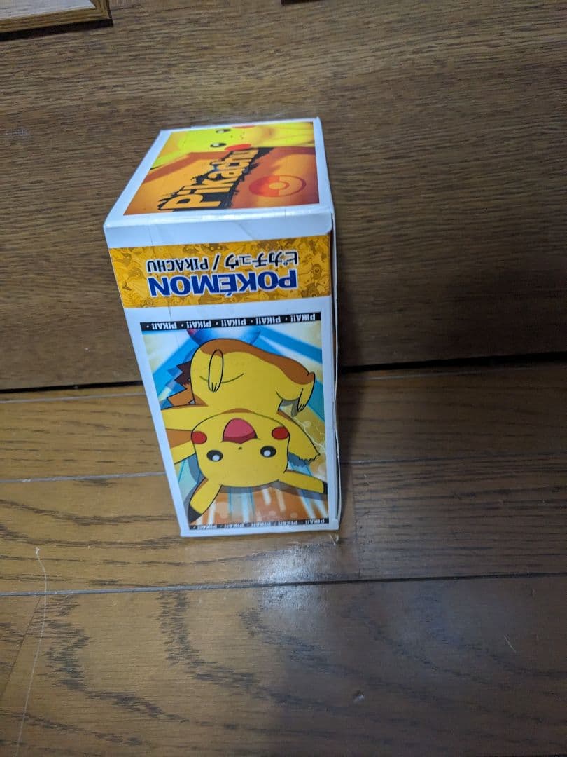 ポケットモンスター　ピカチュウ　フィギュア　無版権　POP! パチ