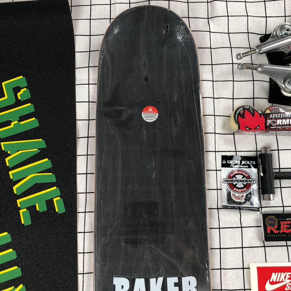 スケボー デッキデッキ 8.0 セット BAKER