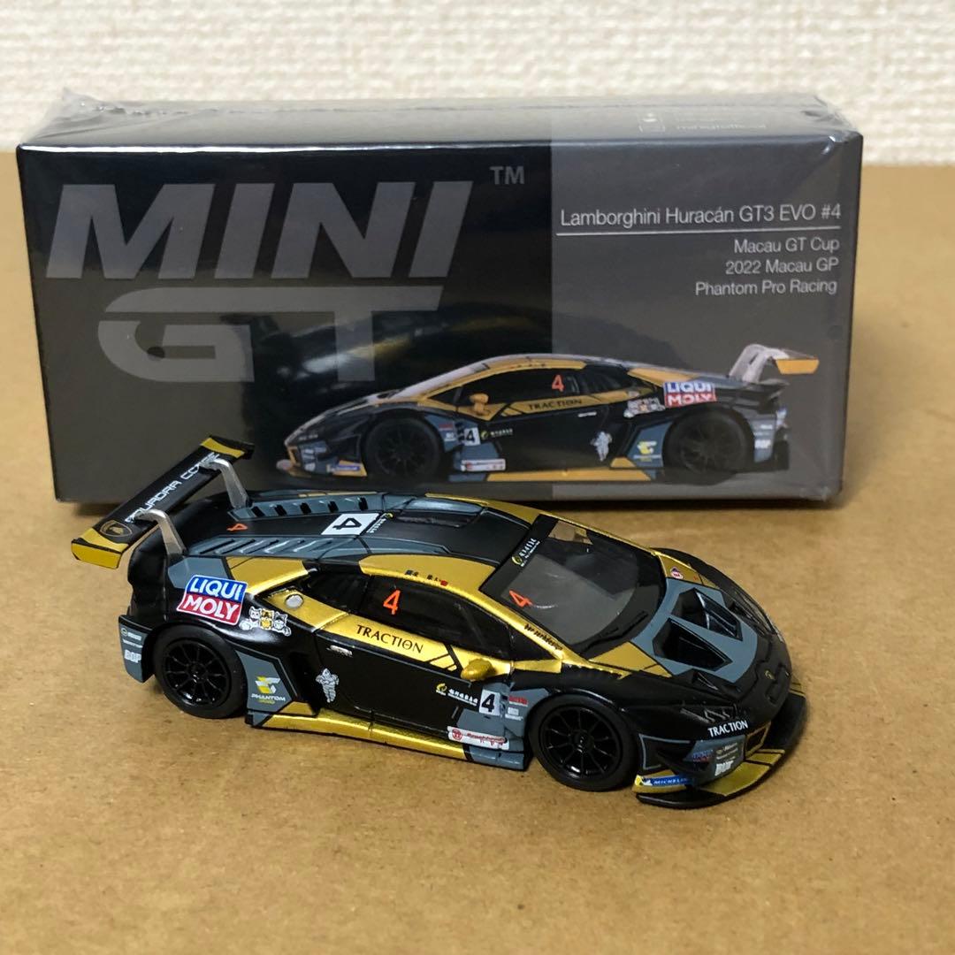 MINI GT　ランボルギーニ ウラカン GT3 EVO #4　PHANTOM