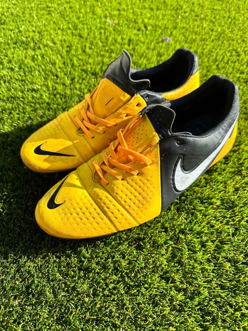 ナイキ CTR360 マエストリ III HG AF ACC