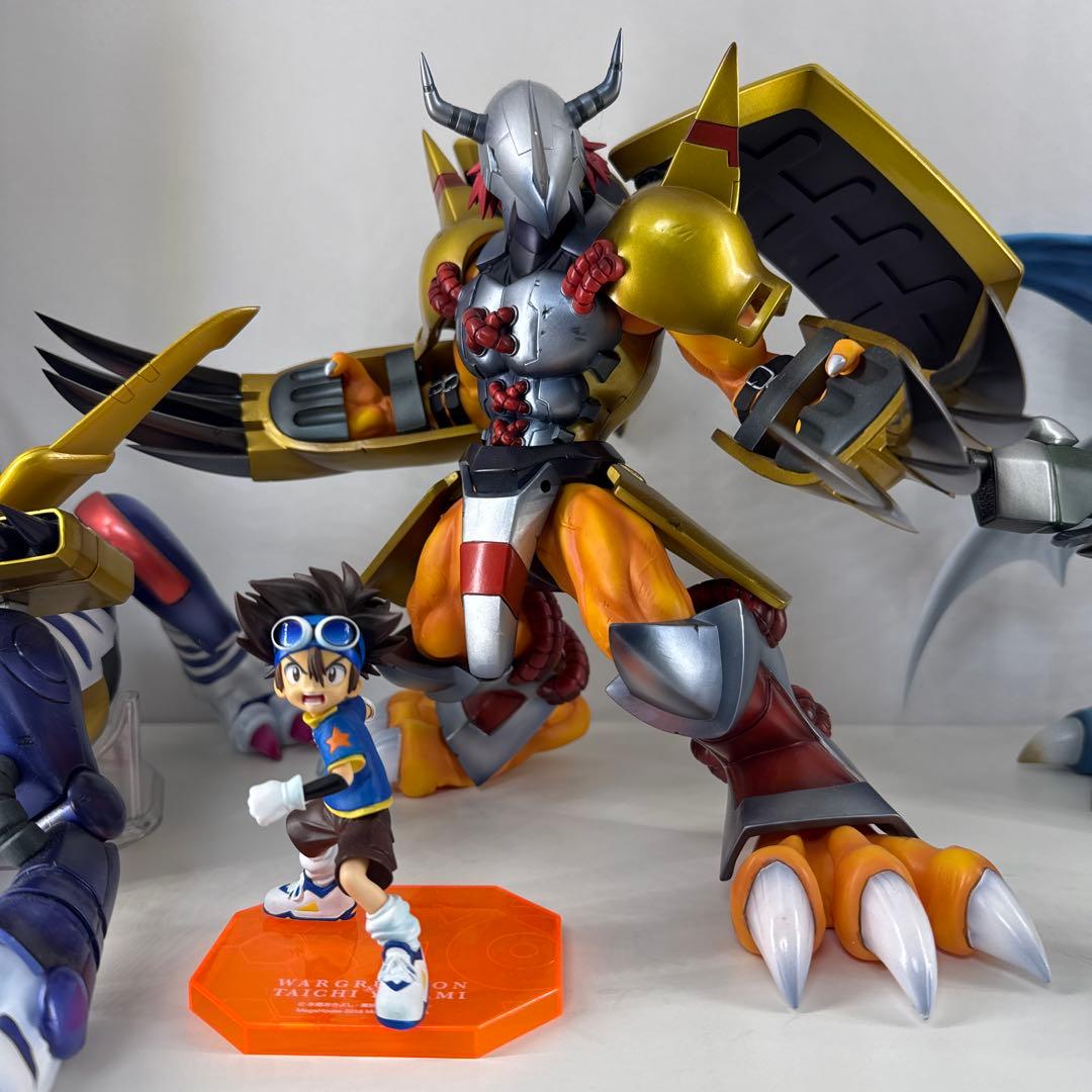 デジモンアドベンチャー　ウォーグレイモン&八神太一　g.e.m フィギュア