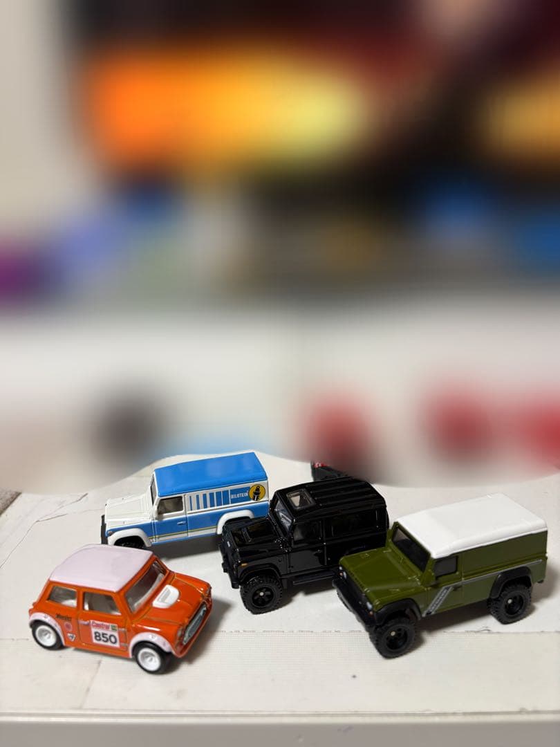 ホットウィールミニカー　ランドローバー&ボルボ 13台セット