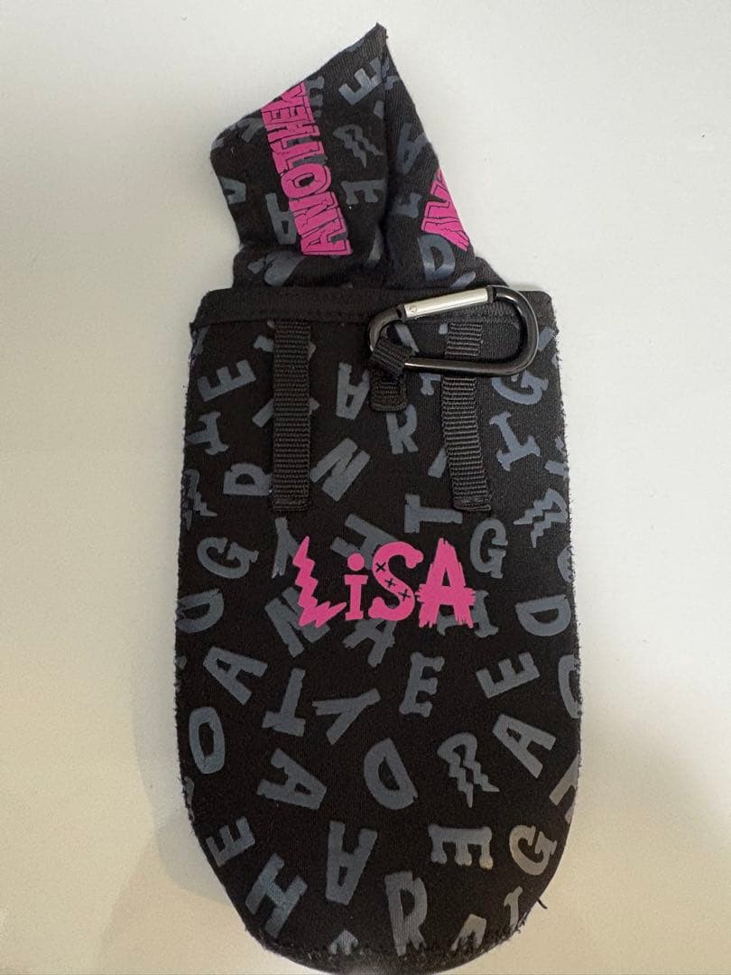 LiSA ペットボトルケースカラビナ付き &メモ