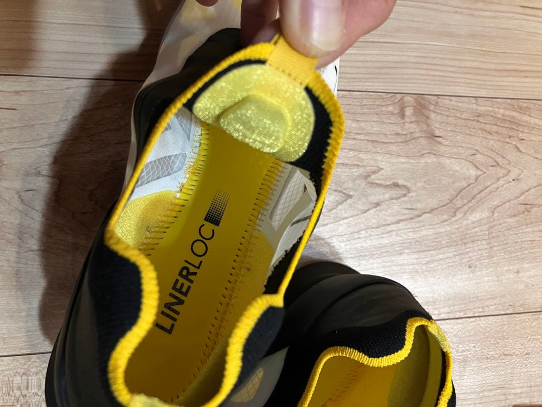 ネイキッド　トレイルレーシングシューズ　26.5㎝　トレイルランニング