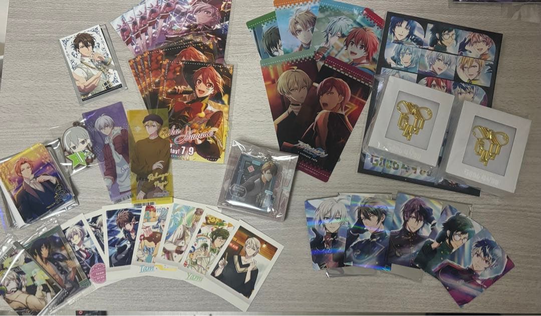 100点以上アイドリッシュセブングッズまとめ売り