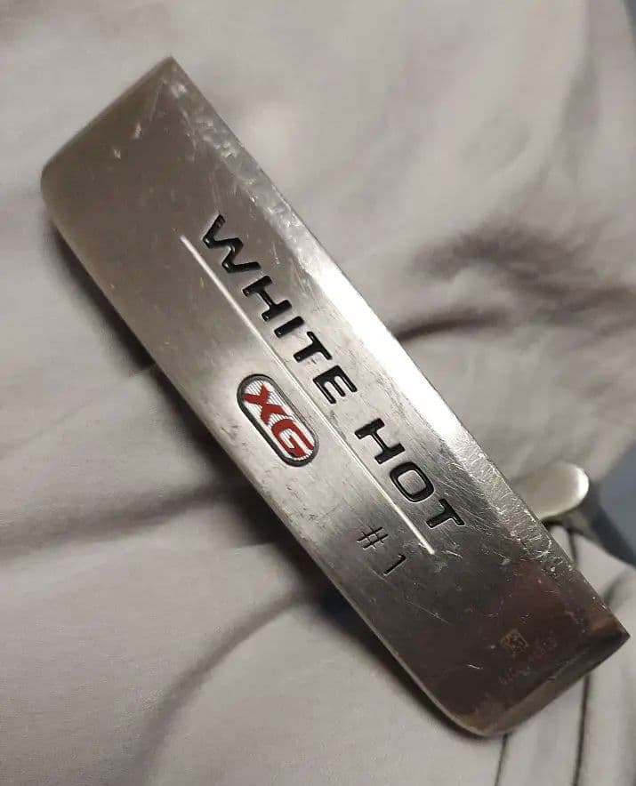 ODYSSEY　WHITE　HOT　XG　＃1