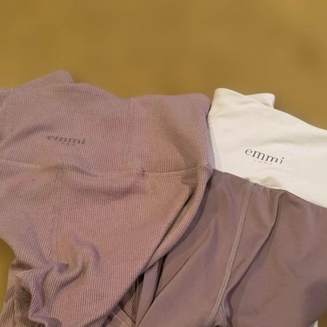 emmi ヨガウェア　ヨガパンツ　トレーニングパンツ　セット