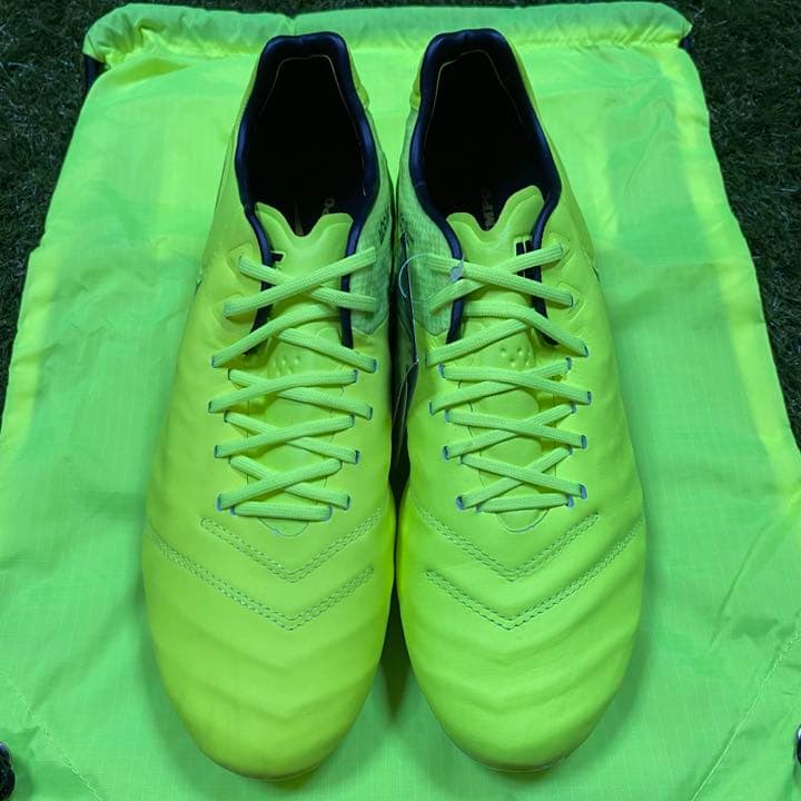 サッカースパイク ナイキ ティエンポ レジェンド Ⅵ SG-PRO