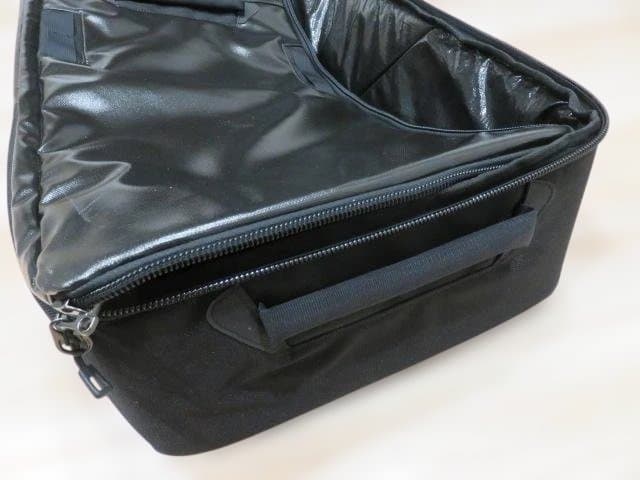パタゴニア patagonia ブラックホール・スノーローラー 未使用 希少品