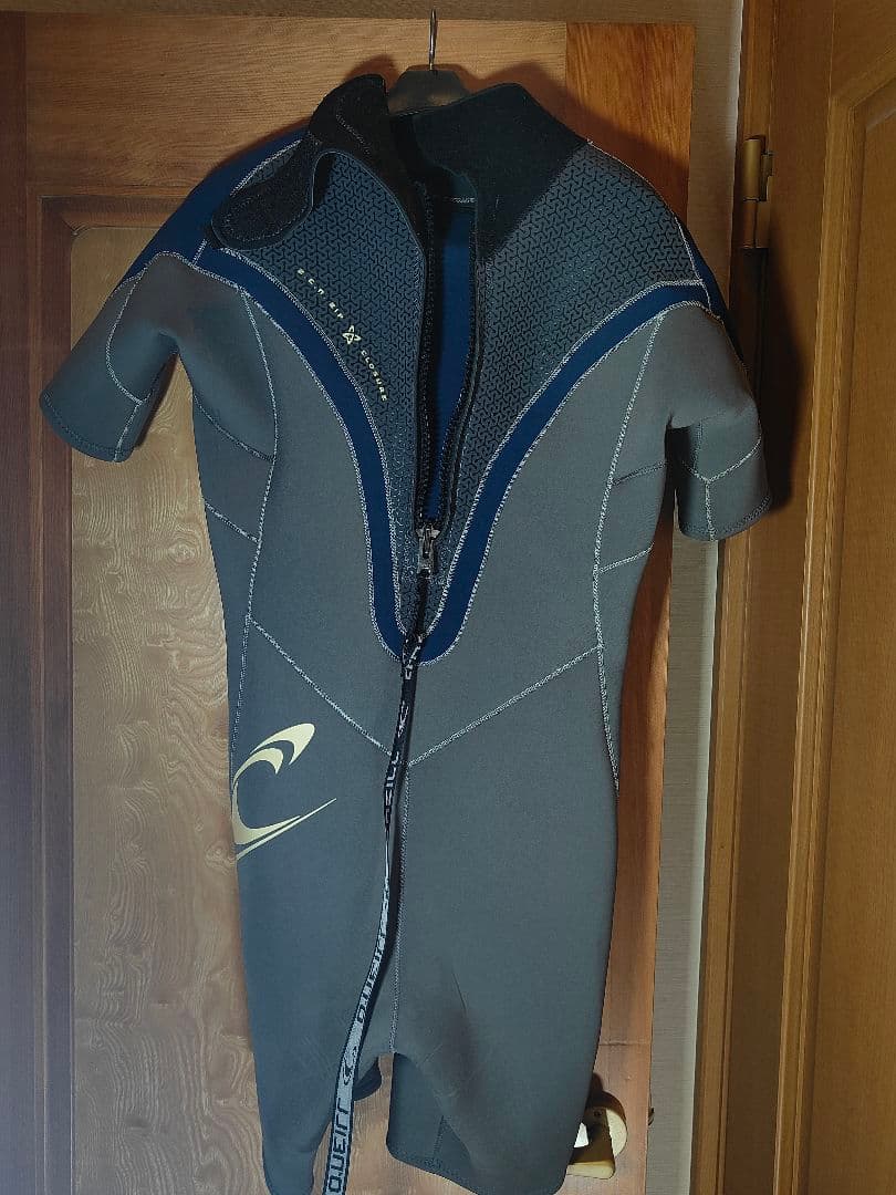 【美品】O'NEILL 日本製　正規品　高級オーダーウエットスーツ　スプリング