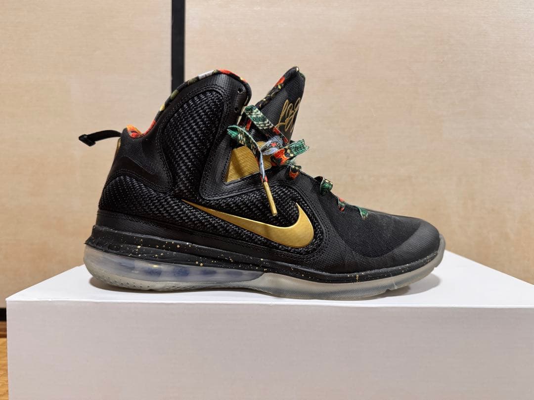 箱なしNike LeBron 9 “Watch The Throne”