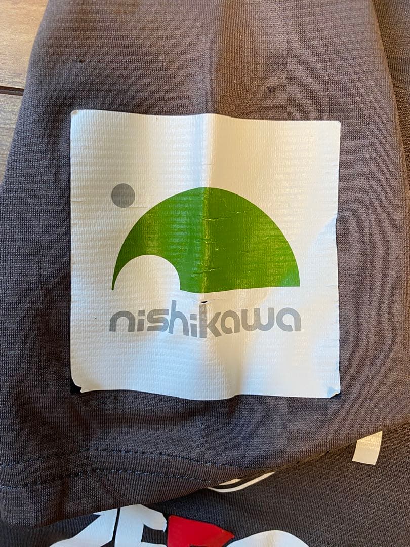 サンフレッチェ広島　支給品　半袖シャツ　グレー✖️パープル　 XLに近いサイズ感