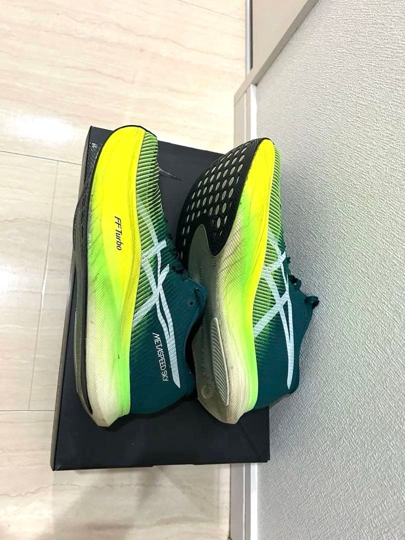 ASICS メタスピードスカイ　25cm