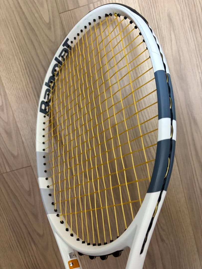 Babolat Pure Strike 98 (16×19) 硬式テニスラケット