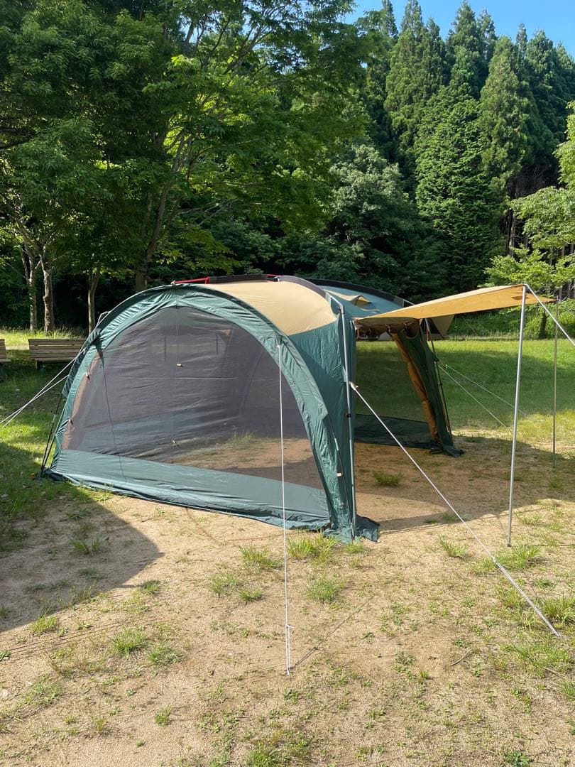 Coleman トンネルタープ