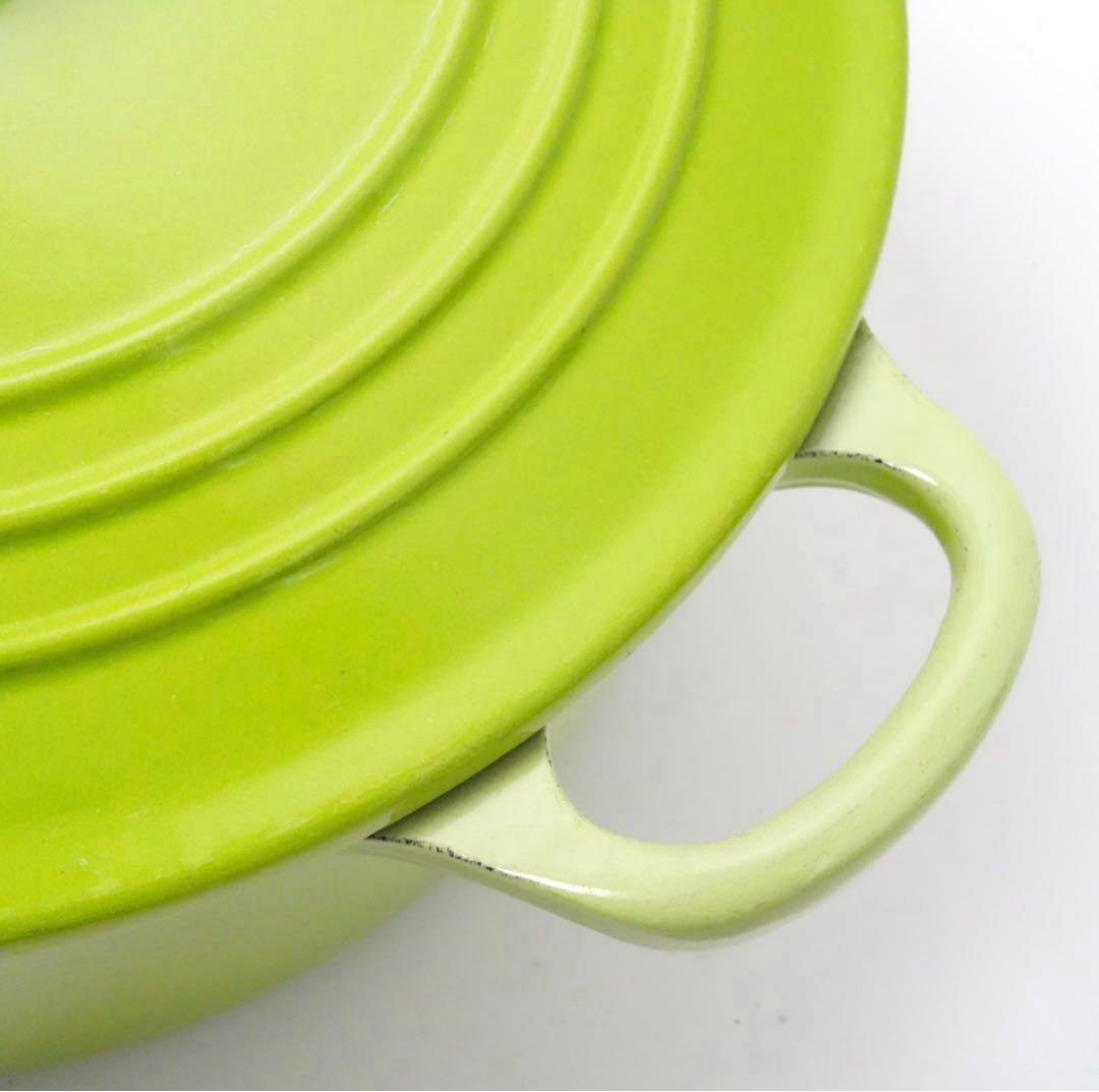 【美品】LE CREUSET　ココット ロンド フルーツグリーン 22cm