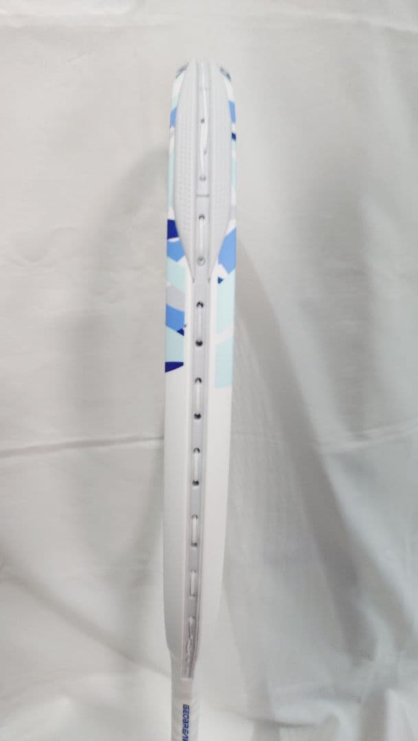 ヨネックス　ジオブレイク50VS YONEX GEOBREAK