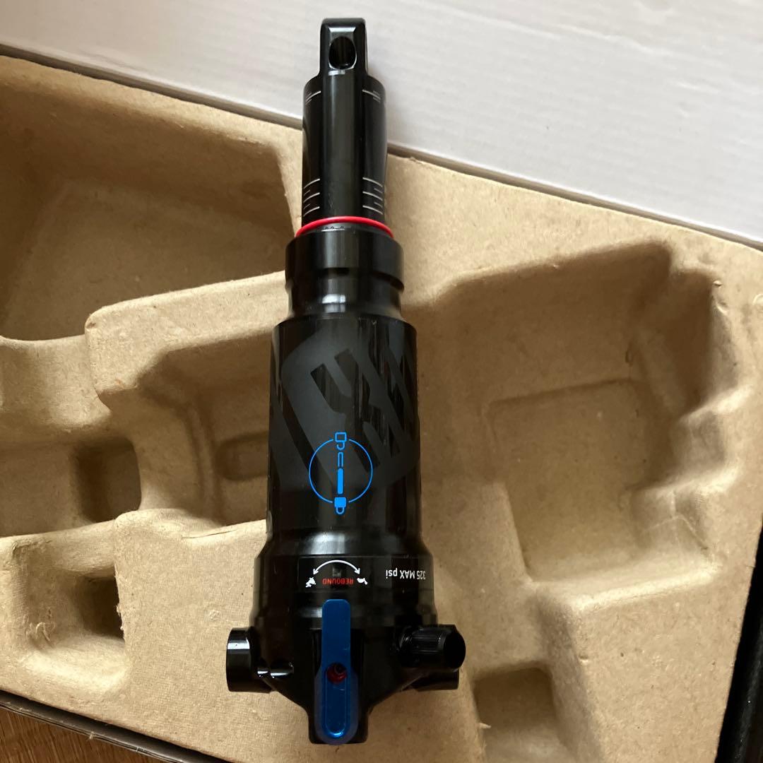 ROCKSHOX リアサスペンション 165x40