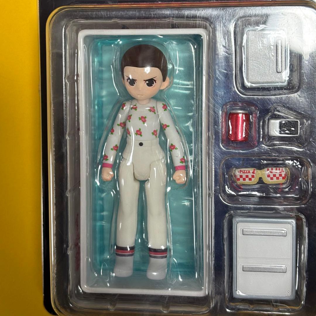 新品未開封★POPMART 限定 ストレンジャーシングス イレブンフィギュア