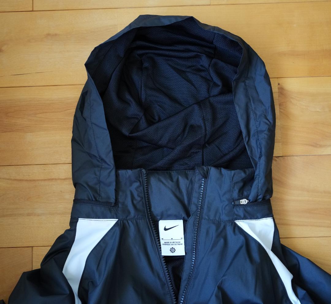美品　Nike ナイキ　レペルサッカージャケット　ウィンドブレーカー 　M