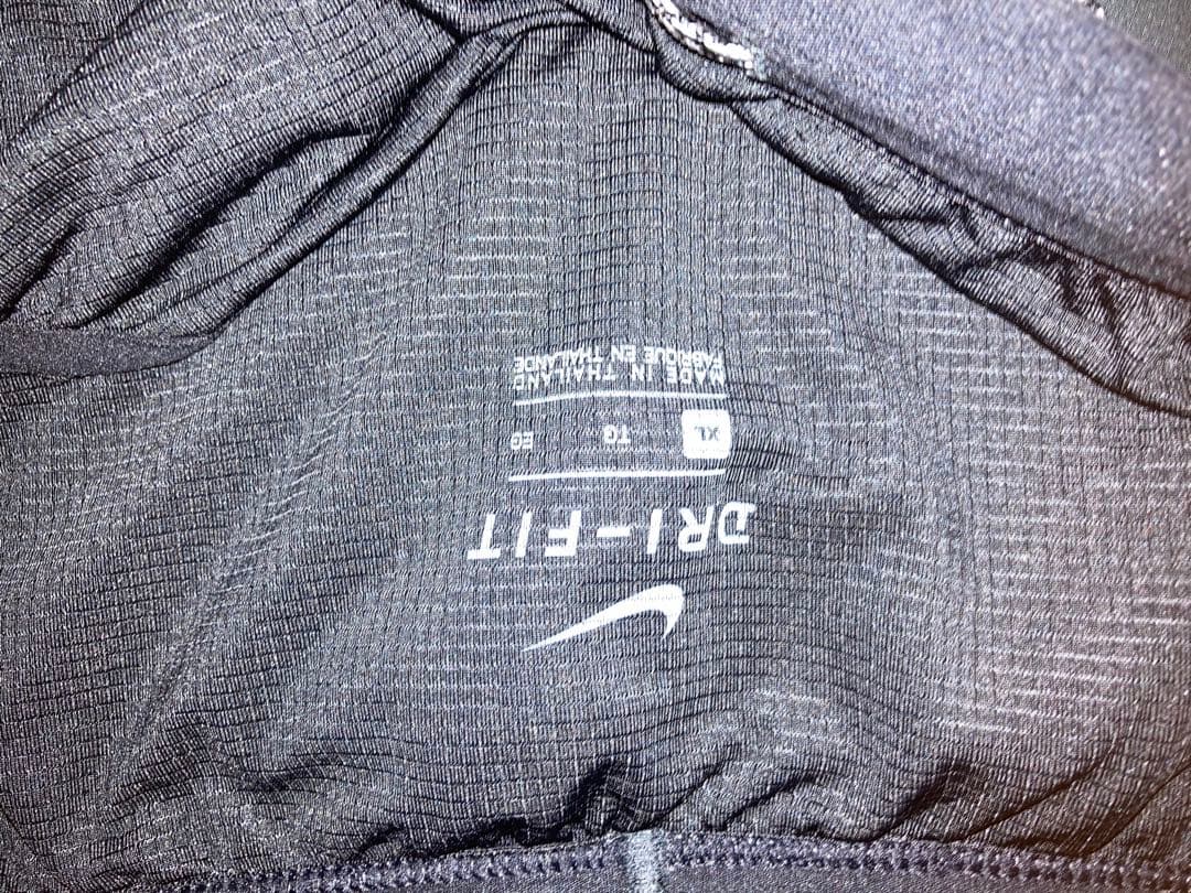 NIKE ランニングシャツです！！