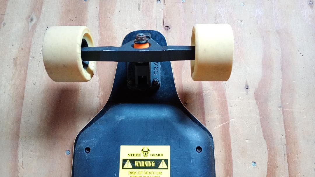 Backfire 電動ロングボード + リモコン + 充電器