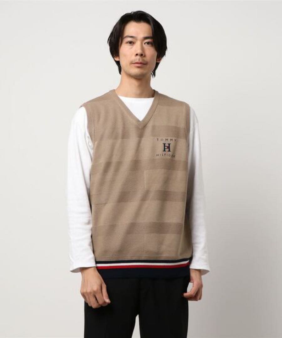   GOLF ベージュ Vネックベスト　チェック　美品