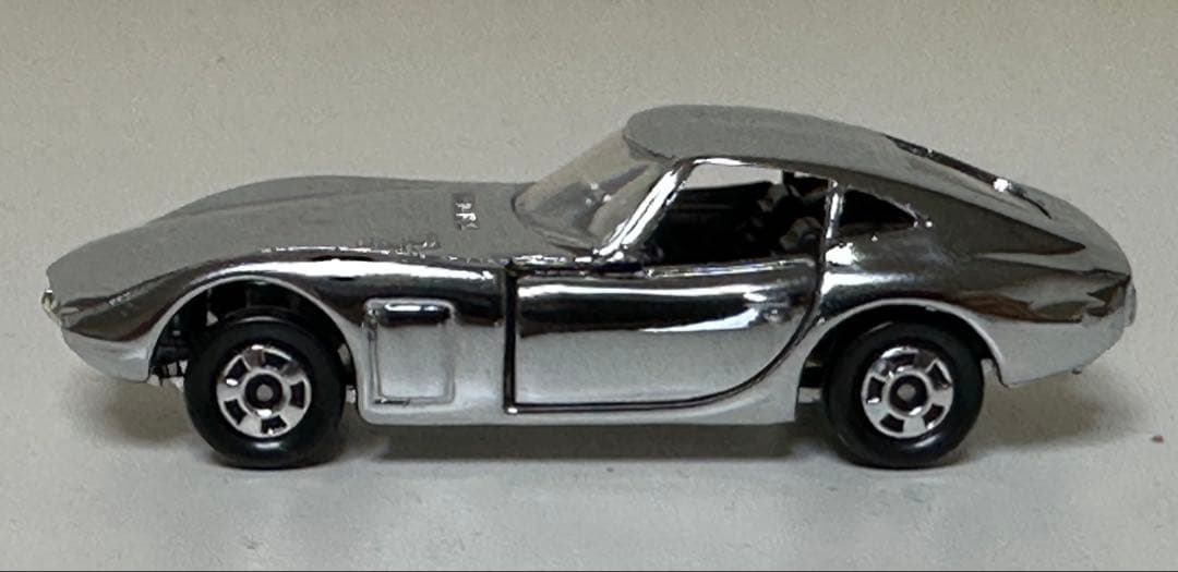 2000年記念限定モデル GREASE特注 TOYOTA 2000GT 銀メッキ