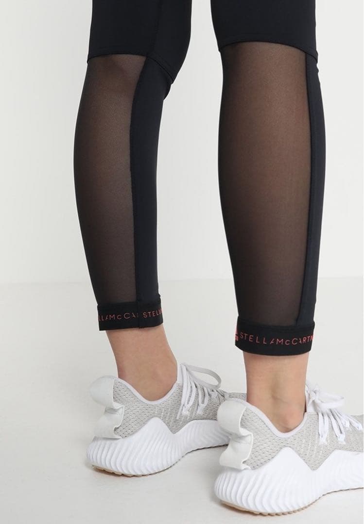 新品タグ付きadidas×ステラマッカートニー レギンス　定価16,000