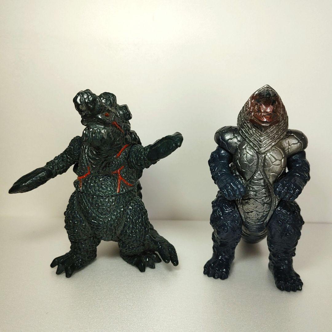 ぷ*ゆ様 ウルトラマン　怪獣　ソフビ　フィギュア　11体　まとめ売り