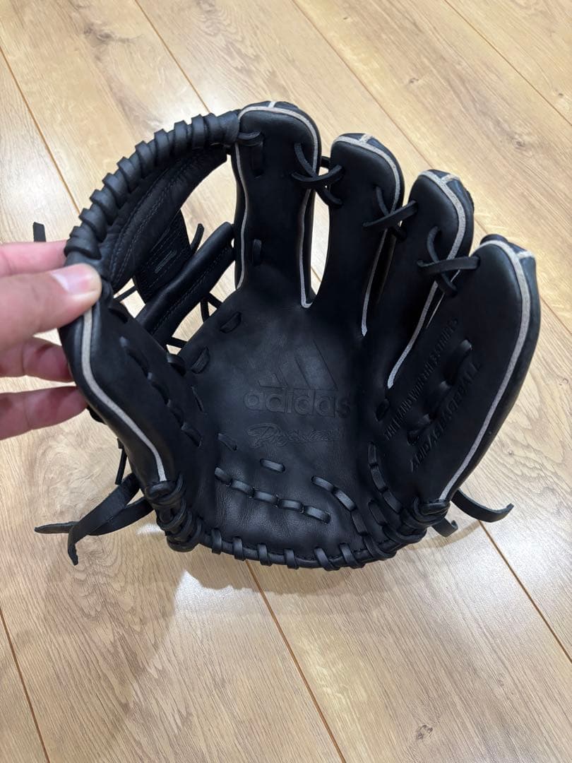 adidas一般用オールラウンドグローブ！アディプロ！廃盤品！人気色！