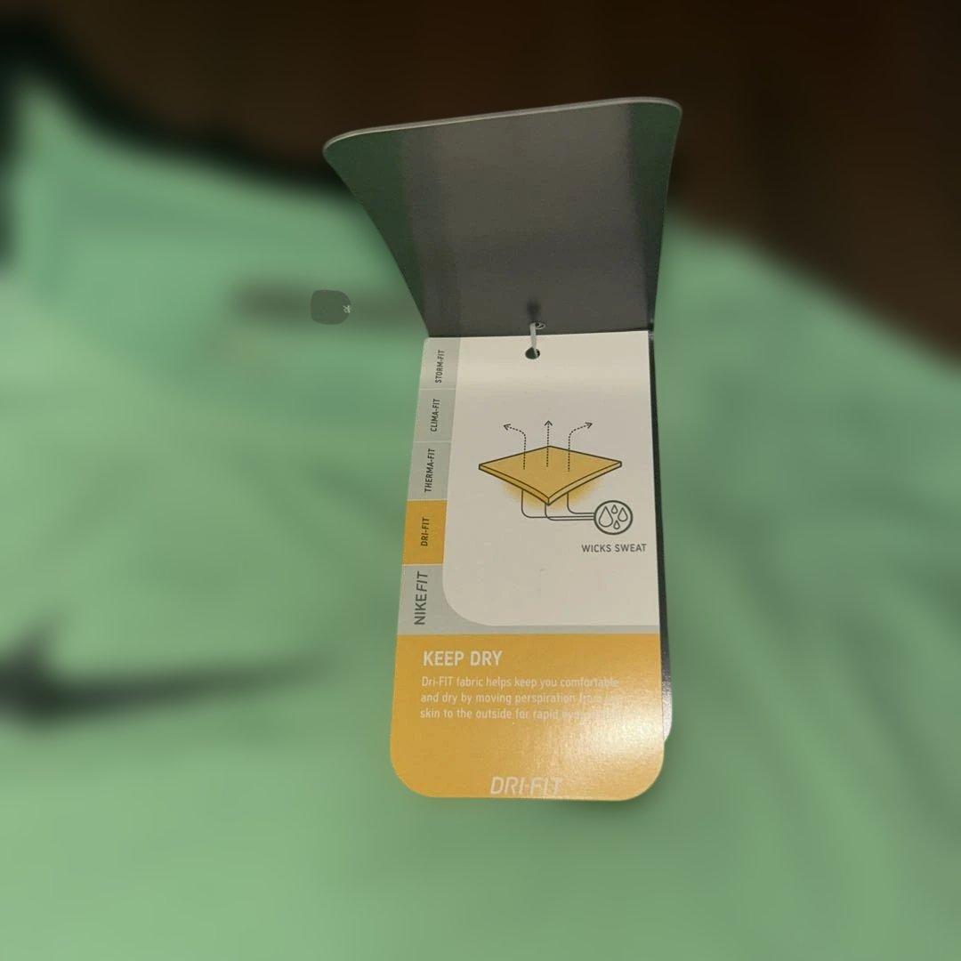 レア Nike DRI-FIT テニス タンクトップ　ゲームシャツ　Mサイズ