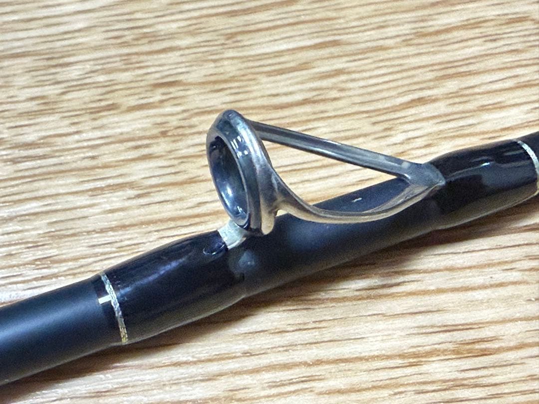 デプス ヒュージカスタム HS1N-66R 美品 3ピース モバイル スピニング