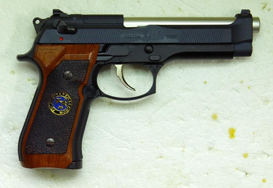 東京マルイ バイオハザード サムライエッジ改 M92F クリスレッドフィールド