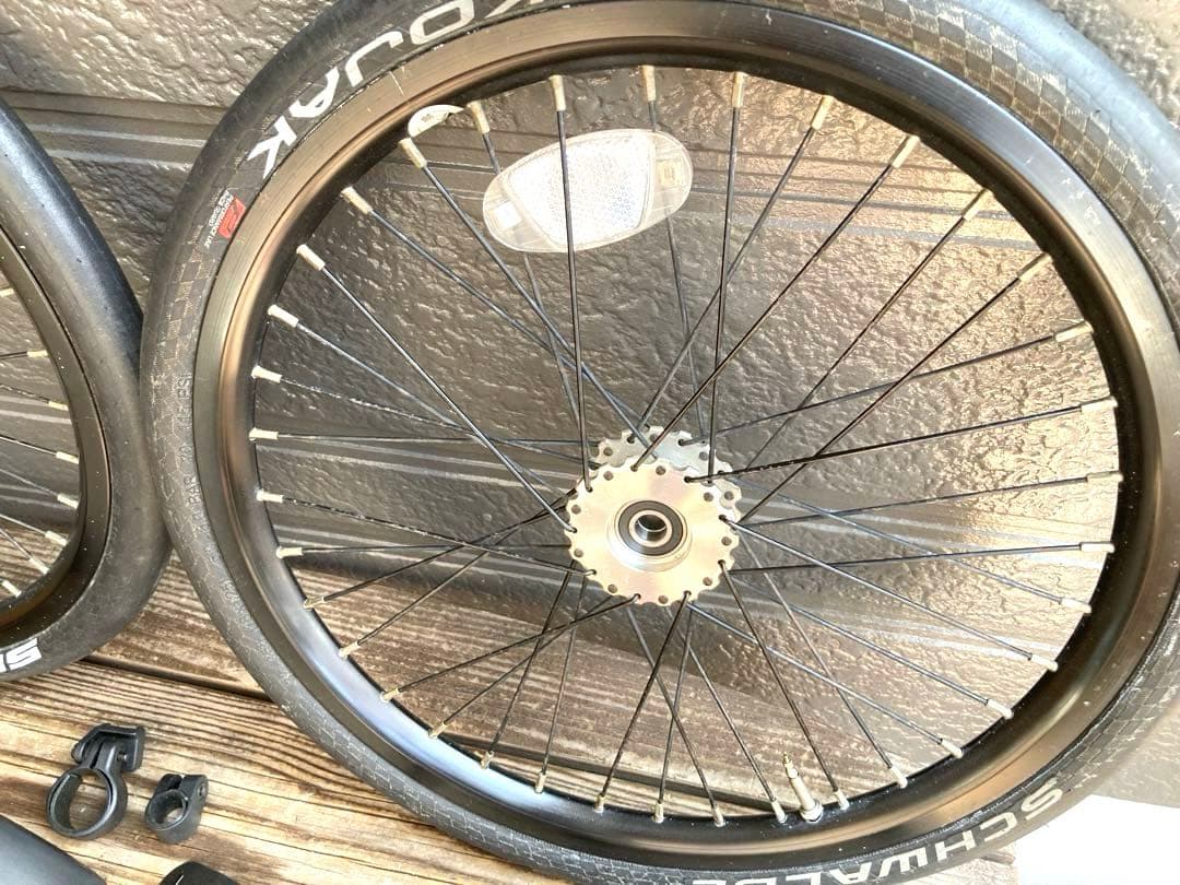 STRiDA18インチスポークホイールセット