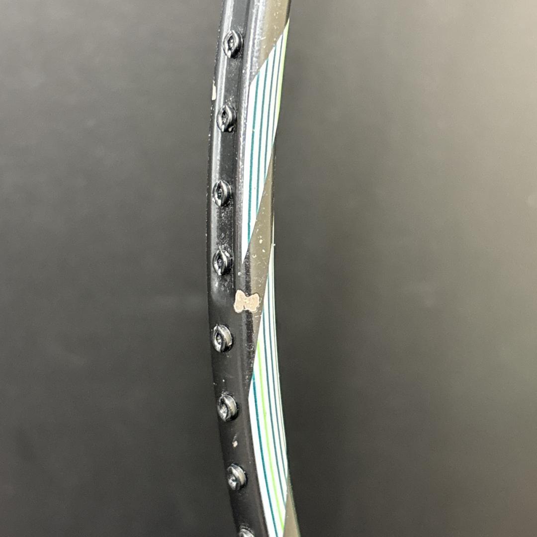 YONEX　ヨネックス　ASTROX　11　バトミントンラケット　ガット無し