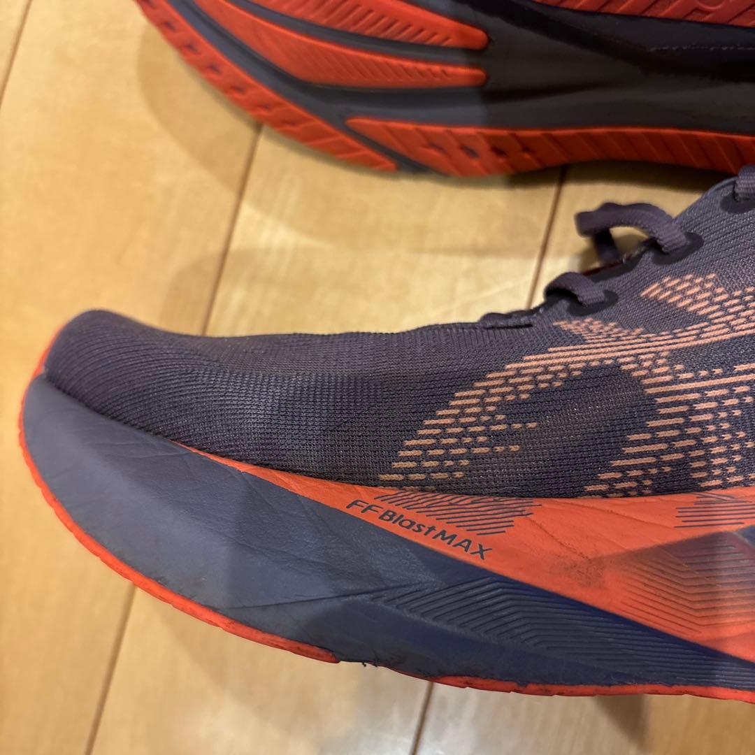 【中古】アシックス ノヴァブラスト5 26.0㎝