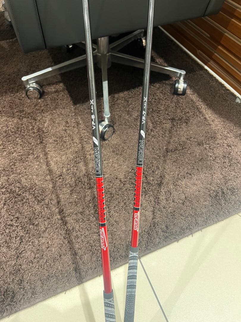 Callaway Rogue ST MAX ドライバーとフェアウェイウッドセット